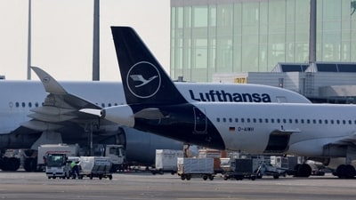 Lufthansa's aircraft (REUTERS)