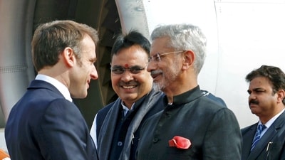 France President Emmanuel Macron being welcomed by External Affairs Minister S Jaishankar on his arrival in Jaipur on Thursday. (Randhir Jaiswal/X) France President Emmanuel Macron being welcomed by External Affairs Minister S Jaishankar on his arrival in Jaipur on Thursday. (Randhir Jaiswal/X)