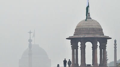 On Thursday, Delhi recorded dense fog for around seven hours from 1 am to 8 am, delaying over 50 flights at Delhi’s Indira Gandhi International (IGI) airport. At least 24 trains were also delayed by over an hour, the Northern Railway said. (Sanjeev Verma/HT Photo) On Thursday, Delhi recorded dense fog for around seven hours from 1 am to 8 am, delaying over 50 flights at Delhi’s Indira Gandhi International (IGI) airport. At least 24 trains were also delayed by over an hour, the Northern Railway said. (Sanjeev Verma/HT Photo)