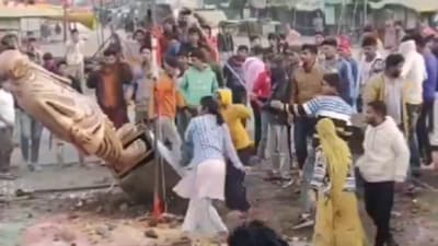 People pelted stones at the Sardar Vallabhbhai Patel statue (Twitter Photo) People pelted stones at the Sardar Vallabhbhai Patel statue (Twitter Photo)