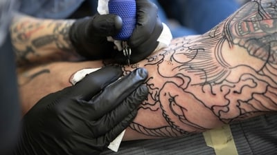 Getting a tattoo? Here are 7 essential tips you must keep in mind (Unsplash) Getting a tattoo? Here are 7 essential tips you must keep in mind (Unsplash)