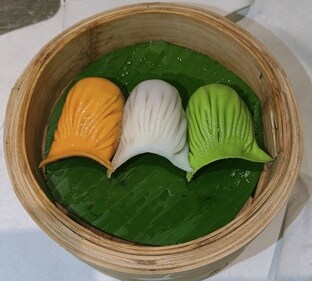 Tricolour dumplings Tricolour dumplings