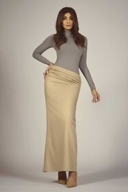 Shilpa Shetty Kundra in a grey turtleneck top and ecru-hued skirt (Photo: Instagram) Shilpa Shetty Kundra in a grey turtleneck top and ecru-hued skirt (Photo: Instagram)