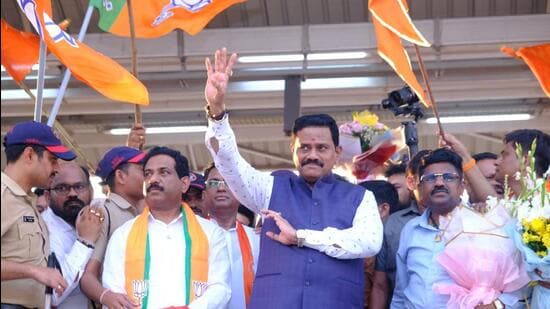 Railways earn ₹8.65L revenue in just 12 days of Digha Gaon station opening