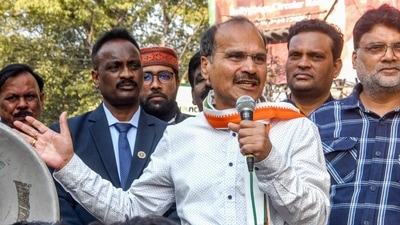 West Bengal Congress President Adhir Ranjan Chowdhury has been sniping at Mamata Banerjee over seat sharing in Bengal. West Bengal Congress President Adhir Ranjan Chowdhury has been sniping at Mamata Banerjee over seat sharing in Bengal.