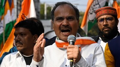 Congress leader Adhir Ranjan Chowdhury at a rally. (Samir Jana/Hindustan Times)