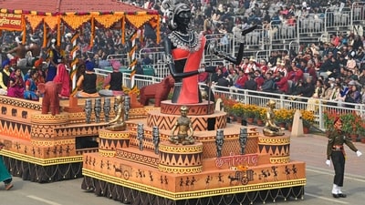 The Chhattisgarh tableau for the Republic Day parade this year presented the story of the origin and evolution of democracy in India. (HT Photo/Raj K Raj)