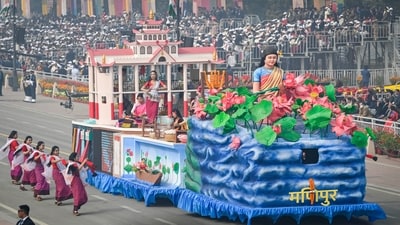 Manipur's Ima Keithel or "Mother's Market, a 500-year-old market, the one and only in the world run entirely by women, is the central theme of the state's tableau that was showcased to the nation from Kartavya Path. (HT Photo/Raj K Raj)