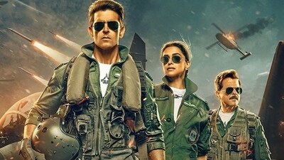 Hritik Roshan, Deepika Padukone, Anil Kapoor in Fighter Hritik Roshan, Deepika Padukone, Anil Kapoor in Fighter