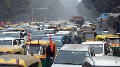 New Delhi, India - Jan. 26, 2024: Vehicles stuck in traffic jam at India Gate circle after the Republic Day Parade, in New Delhi, India, on Friday, January 26, 2024. (Photo by Sanjeev Verma/ Hindustan Times) (Hindustan Times) New Delhi, India - Jan. 26, 2024: Vehicles stuck in traffic jam at India Gate circle after the Republic Day Parade, in New Delhi, India, on Friday, January 26, 2024. (Photo by Sanjeev Verma/ Hindustan Times) (Hindustan Times)