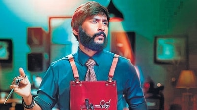 Singapore Saloon box office collection day 1: RJ Balaji in a still from Singapore Saloon. Singapore Saloon box office collection day 1: RJ Balaji in a still from Singapore Saloon.