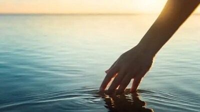 When we do not understand the sensations experienced by the body due to anxiety and stress, it can escalate to panic very easily. (Unsplash) When we do not understand the sensations experienced by the body due to anxiety and stress, it can escalate to panic very easily. (Unsplash)