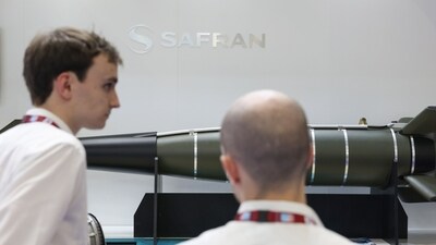 FILE Photo: An AASM Hammer precision-guided munition at the Safran SA pavilion in the exhibition hall of the Dubai Air Show in Dubai, United Arab Emirates, on Monday, Nov. 13, 2023. (Bloomberg) FILE Photo: An AASM Hammer precision-guided munition at the Safran SA pavilion in the exhibition hall of the Dubai Air Show in Dubai, United Arab Emirates, on Monday, Nov. 13, 2023. (Bloomberg)