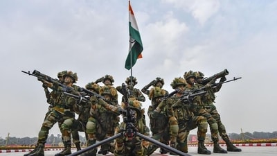 Eligible candidates can apply online through the official website to fill up 381 posts in the Indian Army. (File Photo / HT)