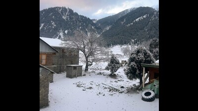 A glimpse of the snow-clad area in the upper reaches of the Gurez sector as it witnesses fresh snowfall, in Bandipora on Saturday. (ANI) A glimpse of the snow-clad area in the upper reaches of the Gurez sector as it witnesses fresh snowfall, in Bandipora on Saturday. (ANI)