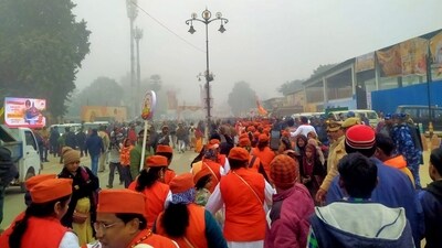 Devotees can be seen pouncing on the first opportunity to catch a glimpse of Ram Lalla at the newly consecrated Ram temple in Ayodhya. (ANI)