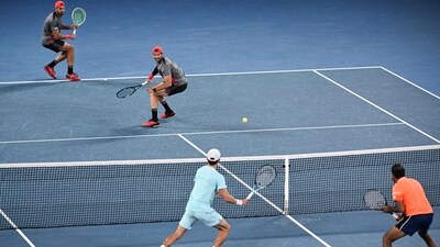 In the second set, it was once again end-to-end as it was the Italians who took an early lead. (AFP)