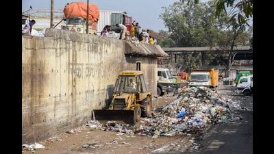 The villagers approved a resolution in their respective gram panchayats against land use for garbage processing. (HT PHOTO) The villagers approved a resolution in their respective gram panchayats against land use for garbage processing. (HT PHOTO)