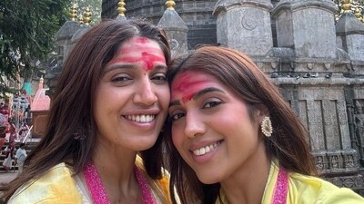 Spot the difference! Bhumi Pednekar is seen on the left while her sister Samiksha is seen on the right here. Samiksha is a lawyer and an entrepreneur.&nbsp; 