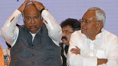 Congress president Mallikarjun Kharge and Bihar chief minister Nitish Kumar. (ANI file) Congress president Mallikarjun Kharge and Bihar chief minister Nitish Kumar. (ANI file)