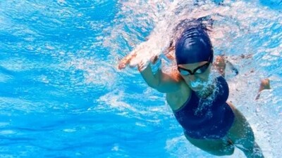 Cold water swimming improves menopause symptoms: Research (Unsplash) Cold water swimming improves menopause symptoms: Research (Unsplash)