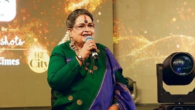 Singer Usha Uthup Singer Usha Uthup