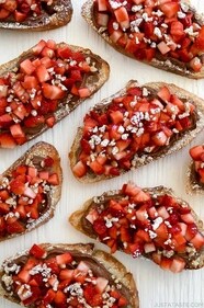 Strawberry bruschetta Strawberry bruschetta