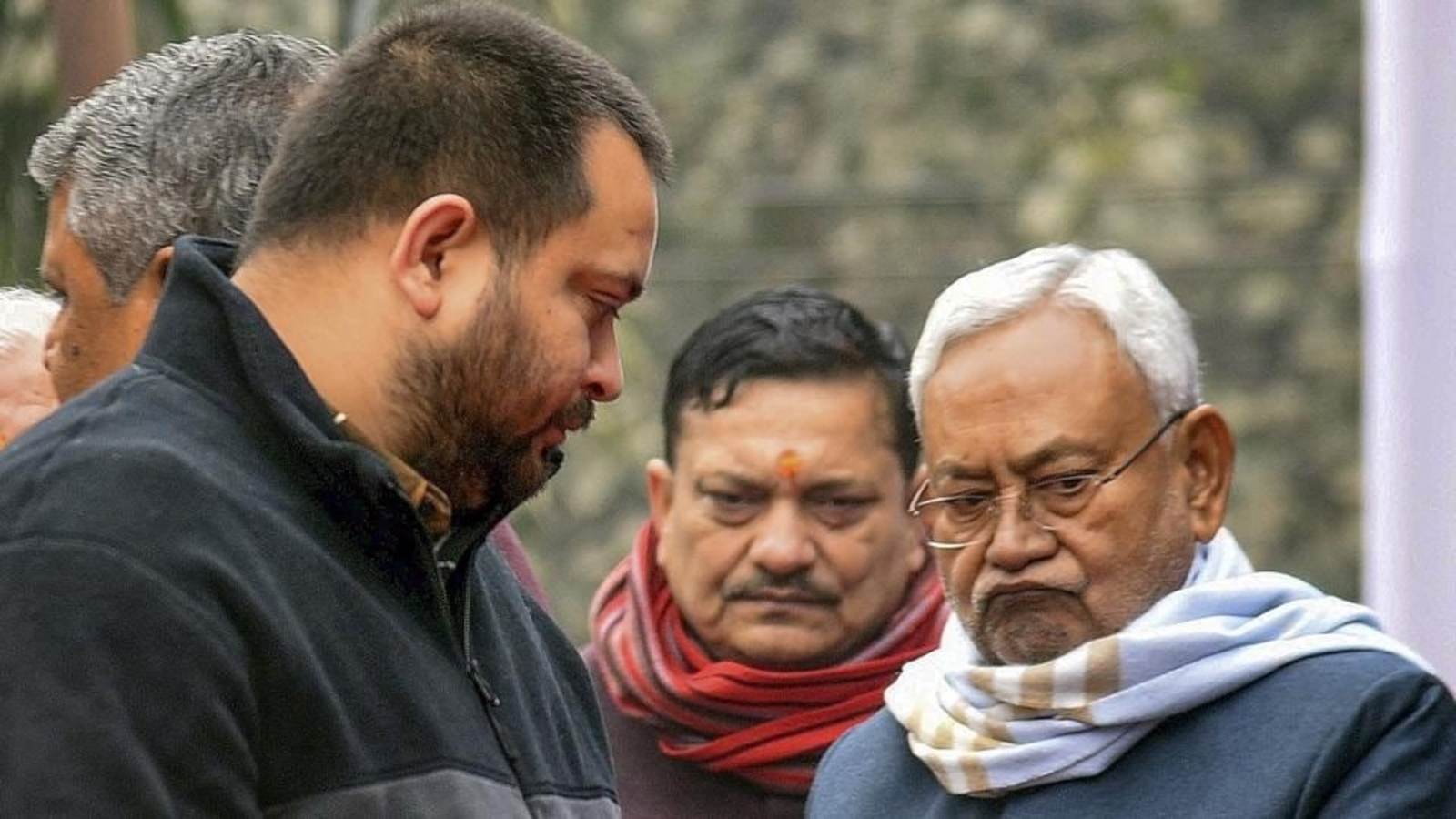 Bihar Politics LIVE Updates: Nitish Kumar seeks time to meet Governor, says report - Vimarsana News