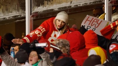 Taylor Swift celebrates with fans during the AFC Wild Card Playoffs between the Miami Dolphins and the Kansas City Chiefs on January 13, 2024 in Kansas City (Getty Images via AFP) Taylor Swift celebrates with fans during the AFC Wild Card Playoffs between the Miami Dolphins and the Kansas City Chiefs on January 13, 2024 in Kansas City (Getty Images via AFP)