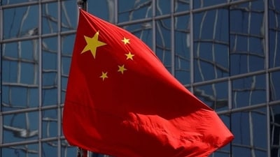 China and Thailand signed an agreement in Bangkok on mutual visa exemption on Sunday, with effect from March 1 (REUTERS)