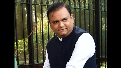 The choice of Narwekar, a Bharatiya Janata Party (BJP) MLA, is significant since he recently ruled on the fate of the breakaway faction in Shiv Sena, which split in June 2022 when Eknath Shinde broke ranks with then CM and party chief Uddhav Thackeray. (HT PHOTO) The choice of Narwekar, a Bharatiya Janata Party (BJP) MLA, is significant since he recently ruled on the fate of the breakaway faction in Shiv Sena, which split in June 2022 when Eknath Shinde broke ranks with then CM and party chief Uddhav Thackeray. (HT PHOTO)