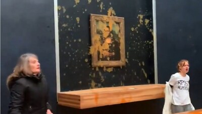 Climate activists throw soup at Mona Lisa painting (X/CLPRESS / Agence de presse) Climate activists throw soup at Mona Lisa painting (X/CLPRESS / Agence de presse)