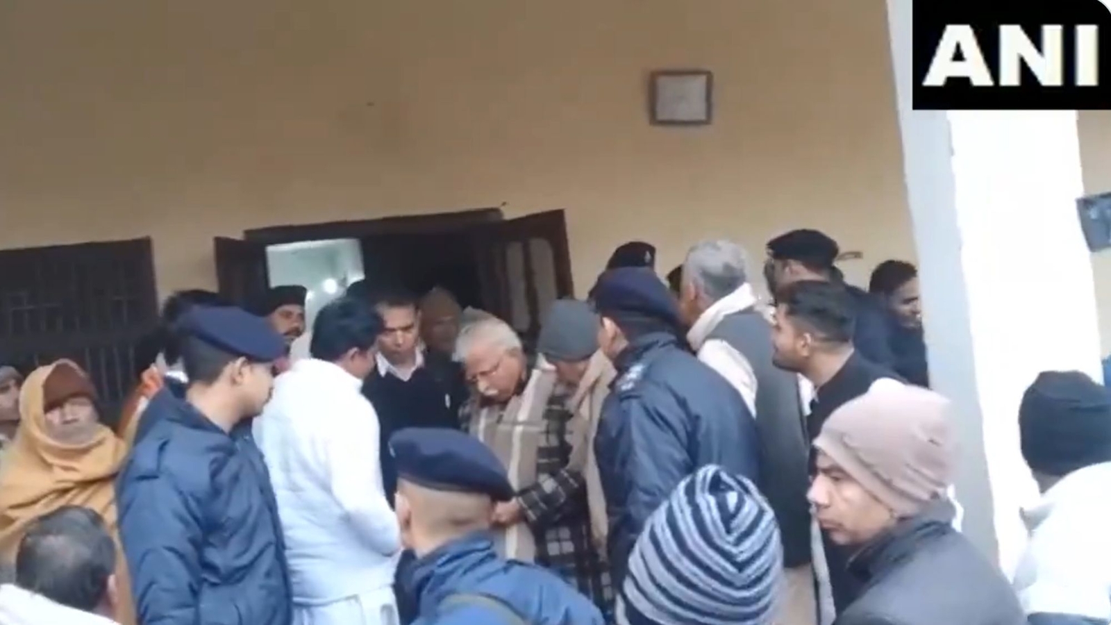 Haryana CM Manohar Lal Khattar's ancestral home in Baniyani to become e-library | Trending - Vimarsana News