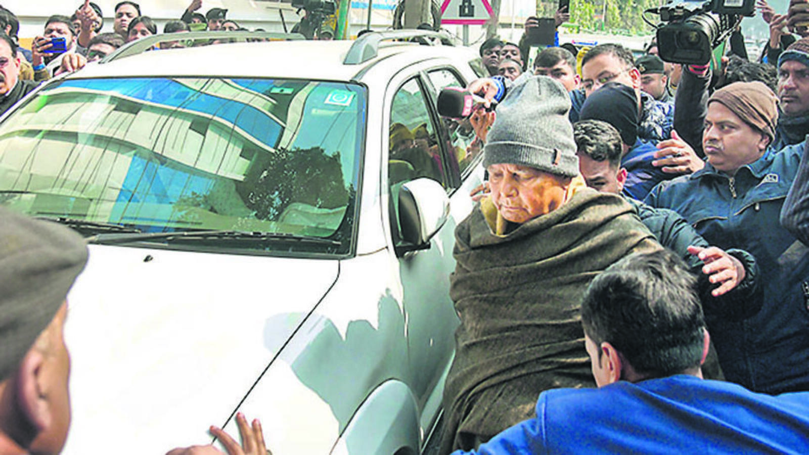 Land-for-jobs scam: ED questions Lalu for 10 hours; RJD stages stir - Vimarsana News
