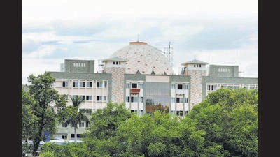 According to PMC officials, the staff is working round the clock as Chief Minister Eknath Shinde is personally monitoring the development. (HT PHOTO) According to PMC officials, the staff is working round the clock as Chief Minister Eknath Shinde is personally monitoring the development. (HT PHOTO)