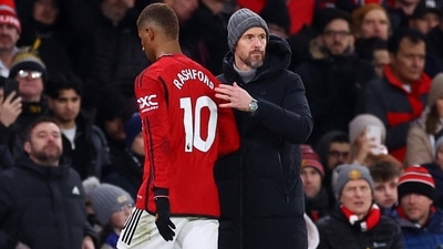 Manchester United's Marcus Rashford with manager Erik ten Hag after being substituted (REUTERS)
