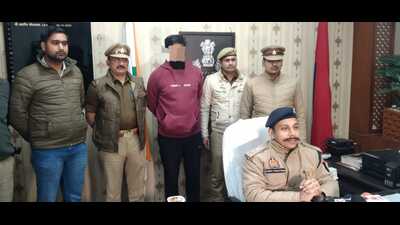 Satendra Singh Shekhawat, 43, who hails from Jaipur in Rajasthan, was arrested in Lucknow on Monday (HT) Satendra Singh Shekhawat, 43, who hails from Jaipur in Rajasthan, was arrested in Lucknow on Monday (HT)