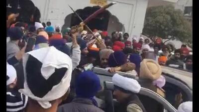 Tension had gripped Gurdwara Janam Asthan Baba Deep Singh at Pahuwind village in Tarn Taran district after a clash between Sikh youths and supporters of president of the managing committee of the shrine on the birth anniversary of Sikh warrior Baba Deep Singh on Sunday. (HT File)