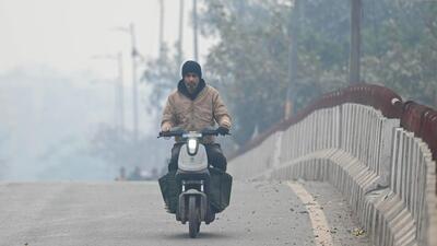 The minimum temperature of 6.8°C on Monday was two degrees below normal. (HT PHOTO)