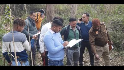 Various police teams visited the site to gather more evidence. (HT Photo) Various police teams visited the site to gather more evidence. (HT Photo)