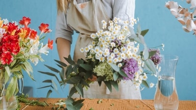 Interior decor tips: Flower arrangements to elevate your home vibe (Photo by Anastasia Shuraeva on Pexels) Interior decor tips: Flower arrangements to elevate your home vibe (Photo by Anastasia Shuraeva on Pexels)