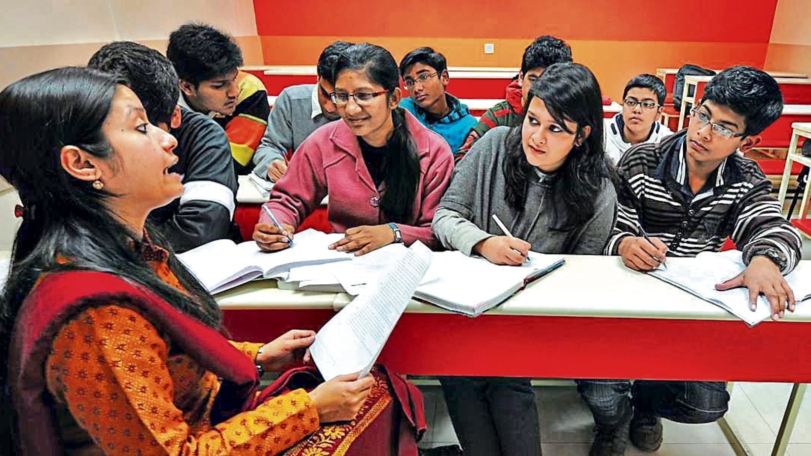 AISHE report: Top 10 states with maximum student enrollment | Education