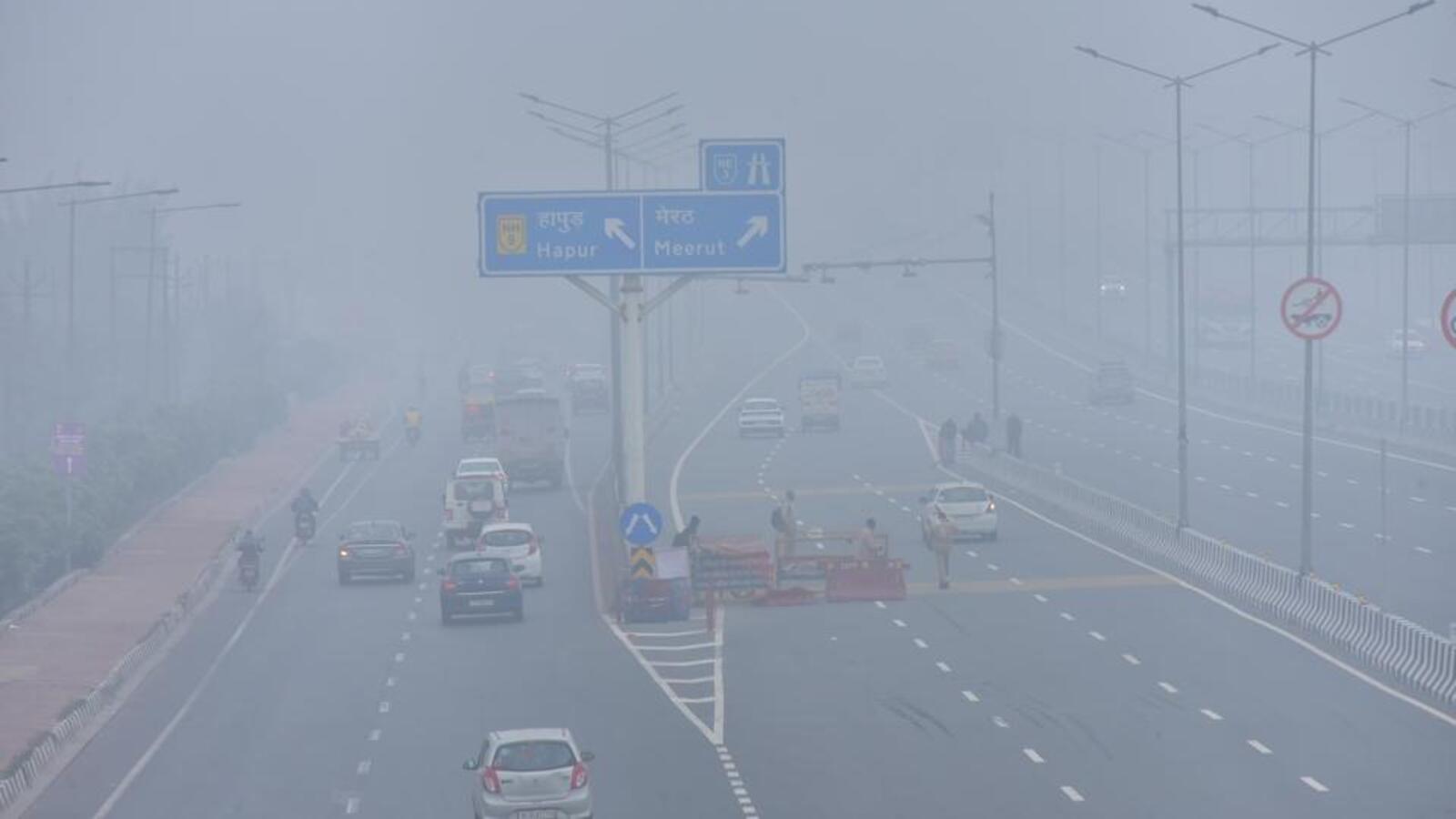 50 flights, 10 trains delayed as dense fog envelopes Delhi again - Vimarsana News