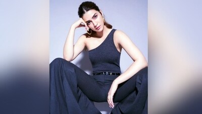 Kriti's striking look is a lesson in styling retro fashion with the utmost style and grace. Take fashion inspiration from Kriti and add a vintage vibe to your wardrobe by styling this stunning jumpsuit. It's the perfect outfit for a date night or any occasion where you want to turn heads. (Instagram/@kritisanon) Kriti's striking look is a lesson in styling retro fashion with the utmost style and grace. Take fashion inspiration from Kriti and add a vintage vibe to your wardrobe by styling this stunning jumpsuit. It's the perfect outfit for a date night or any occasion where you want to turn heads. (Instagram/@kritisanon)