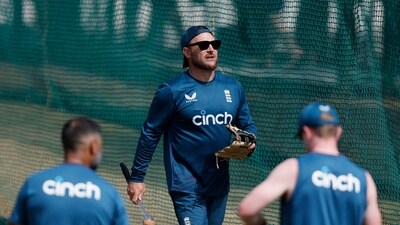 England coach Brendon McCullum during practice (REUTERS)