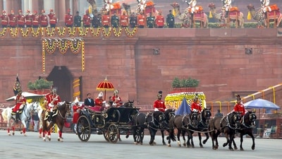President and Supreme Commander of the Armed Forces Droupadi Murmu arrived at the venue in the traditional 'buggy,' adding to the old-world charm of the event that dates back to the early 1950s. (PTI) President and Supreme Commander of the Armed Forces Droupadi Murmu arrived at the venue in the traditional 'buggy,' adding to the old-world charm of the event that dates back to the early 1950s. (PTI)