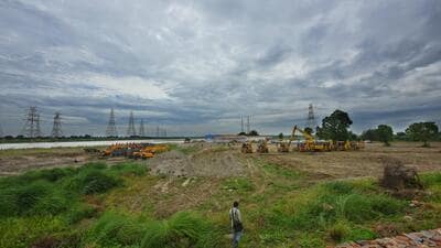 The Yamuna’s floodplains at Sungarpur in New Delhi in 2019. (HT Archive) The Yamuna’s floodplains at Sungarpur in New Delhi in 2019. (HT Archive)