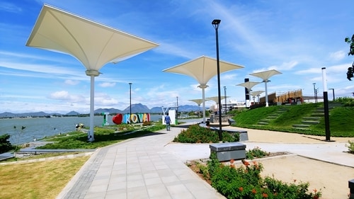 The Valankulam lakefront in Coimbatore (HT Photo)