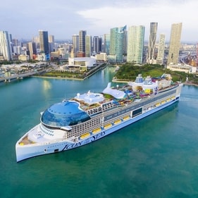 With 250,380 gross tonnage, the vessel has eight different neighbourhoods and various entertainment zones, attracting luxury sailing aficionados (Royal Caribbean )