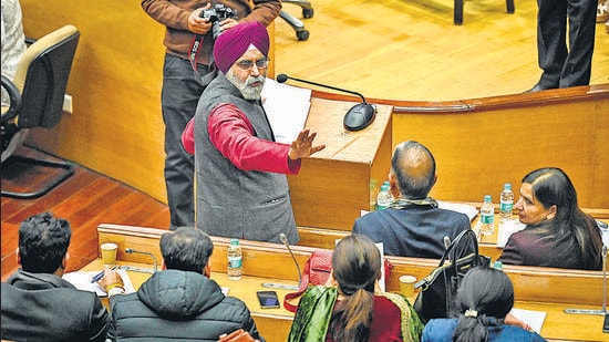 Leader of the opposition Raja Iqbal Singh at Civic Centre on Tuesday. (Sanchit Khanna/HT)